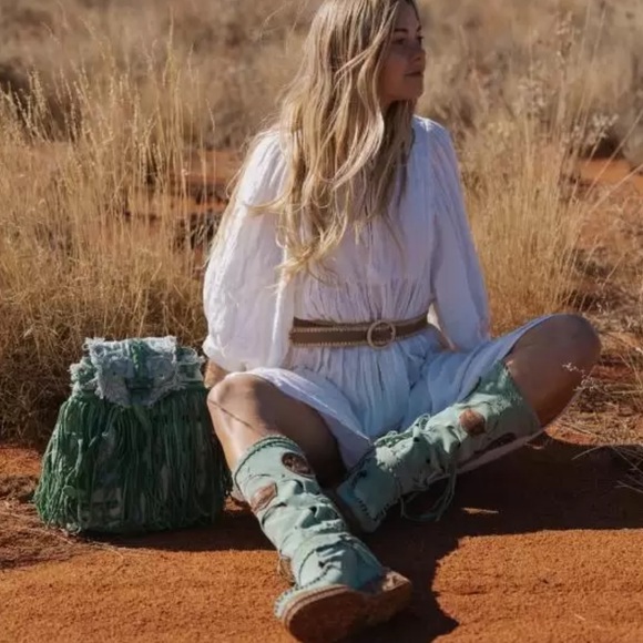 El Vaquero Mirea Silverstone Green Wedge Mocassin Boots!! NEW W/TAGS, dust bag - Picture 1 of 9